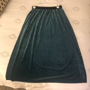 Velvet skirt
